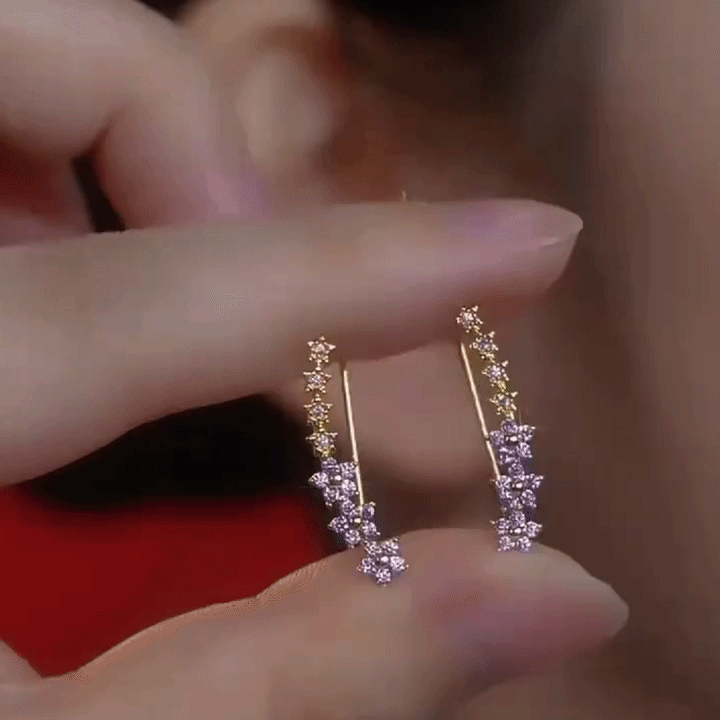🔥90% OFF Flash Sale-The Starlight Blossom: Moissanite Floral Ear Climbers