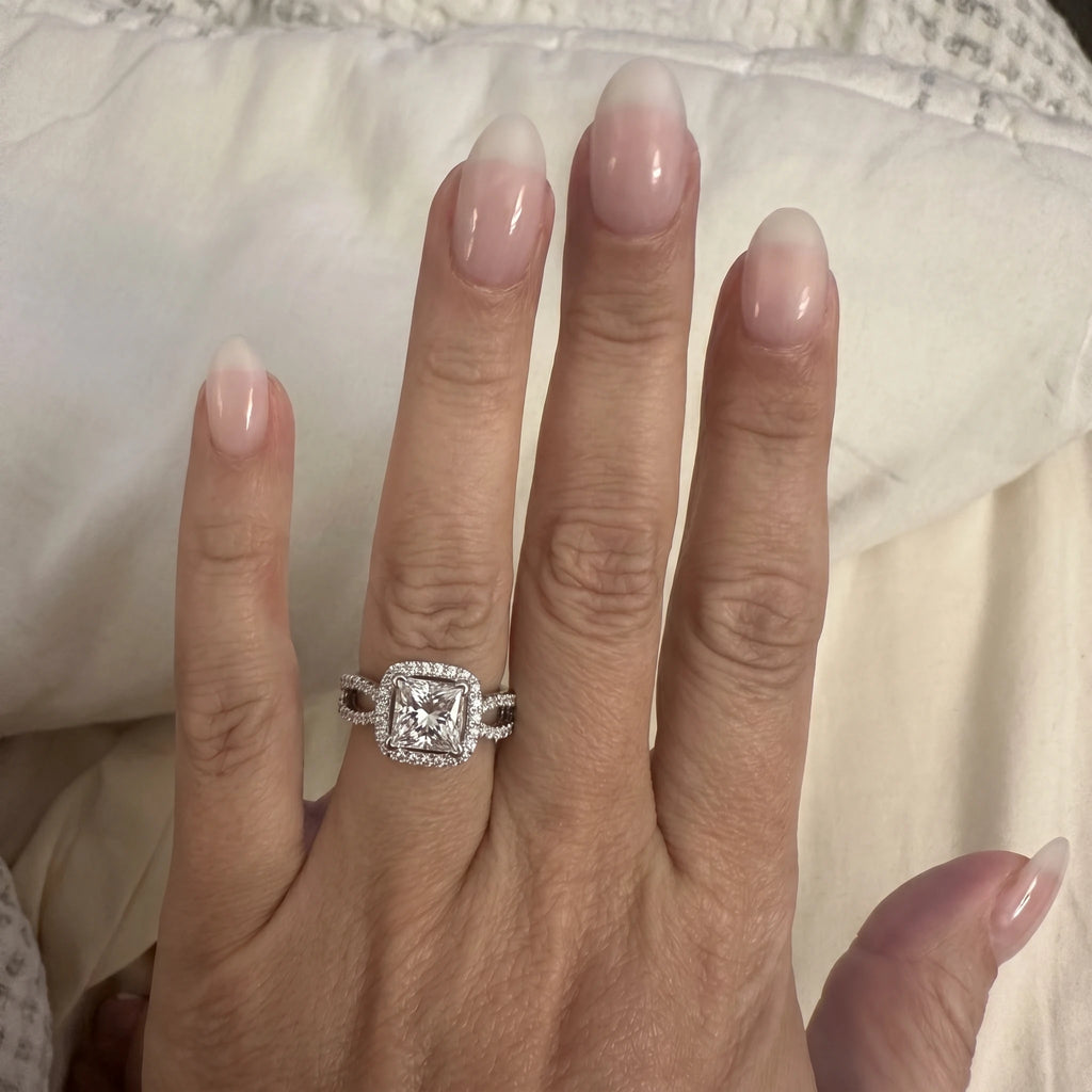 🔥 LAST DAY 90% OFF: Halo Brilliance Travel-Safe Flawless Moissanite Classic Cushion Halo Ring in 925 Sterling Silver