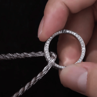 🔥 LAST DAY 90% OFF: Kinetic Foldable Triple-Track Quiet Luxury Moissanite Eternity Magic Ring in Solid 925 Pure Silver