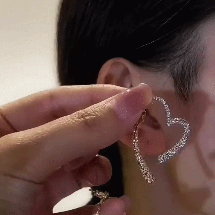 ⚡ 90% OFF Flash Sale: The Dual-Tone Radiance: Moissanite Pavé Heart Hoops