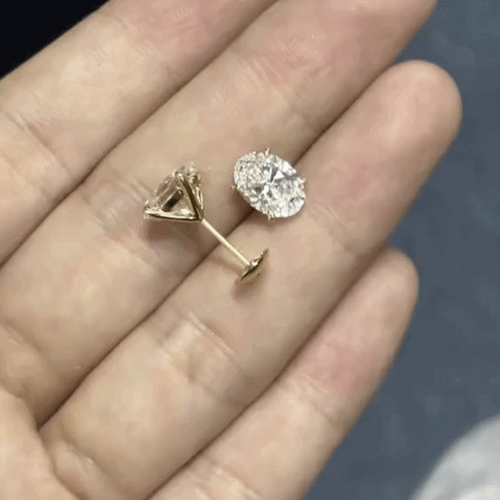Grand Elegance: Oval Premium Moissanite Stud Earrings--Last Day Sale🔥90% OFF