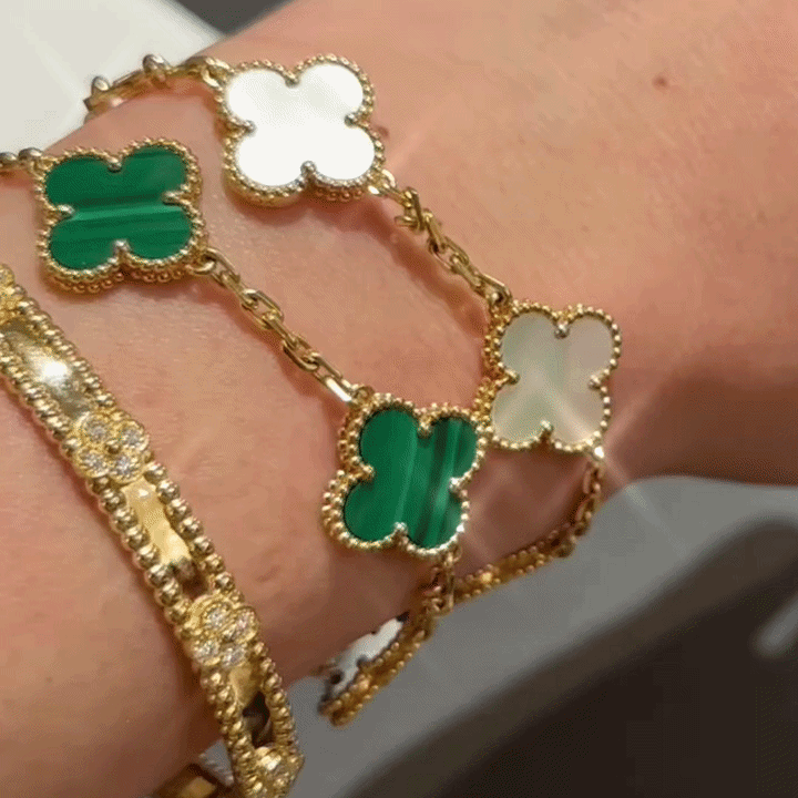 🔥90% OFF Flash Sale: The Blooming Grace:The Vintage Clover: French Heritage Bracelet Collection